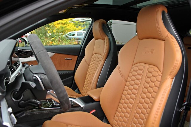 Audi RS4 Avant Quattro