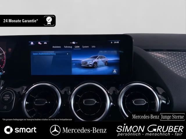 Mercedes-Benz B 180 Progressive Sedan