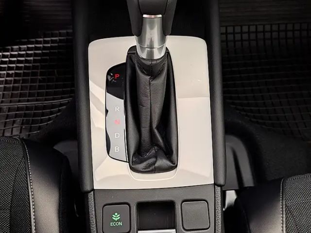 Honda Jazz Advance Hybrid i-MMD