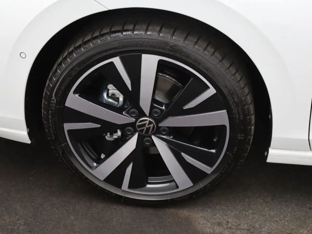 Volkswagen Golf 1.5 eTSI DSG Style Variant