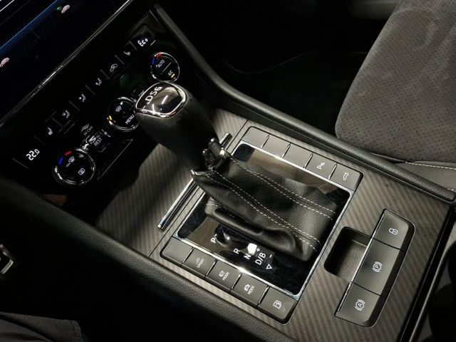 Skoda Superb Combi Sportline iV