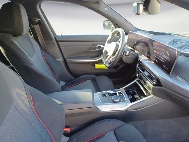 BMW 320 320d M-Sport Touring xDrive