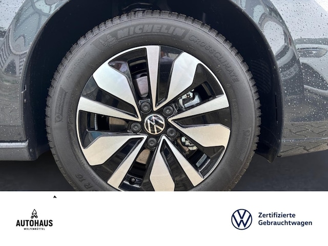 Volkswagen Golf 1.5 TSI Golf VIII