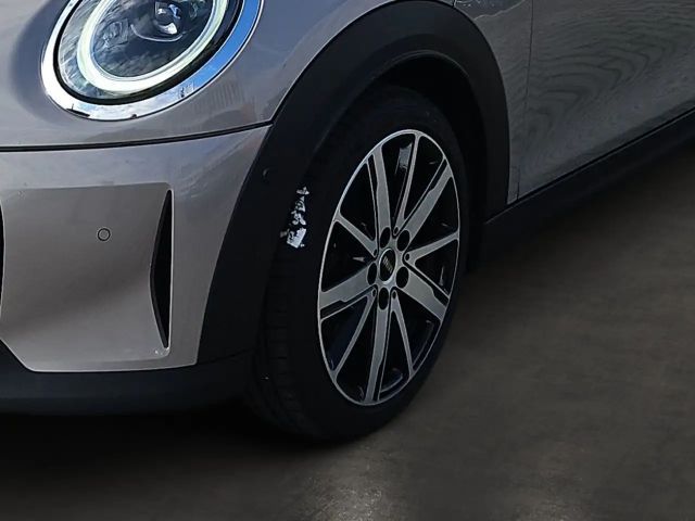 MINI Cooper S Classic Trim 5-türig/NAVI/LED/HUD/DAB/