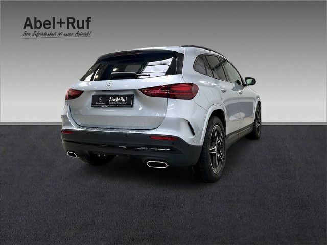 Mercedes-Benz GLA 200 AMG Line