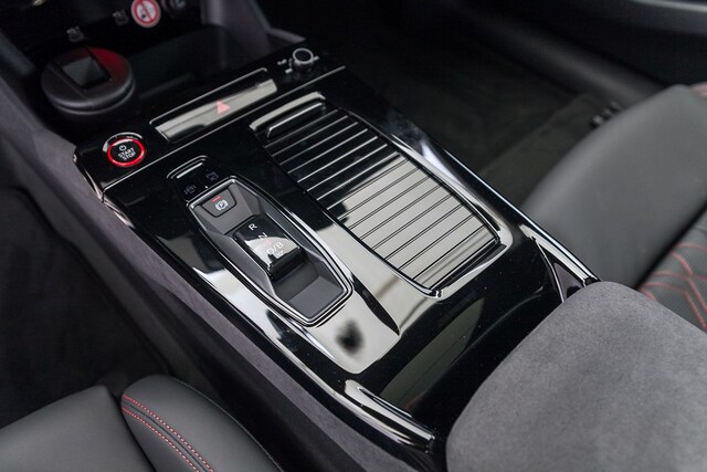 Audi A6 e-tron Avant Performance