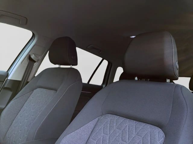 Volkswagen Golf 1.5 TSI DSG Life Variant