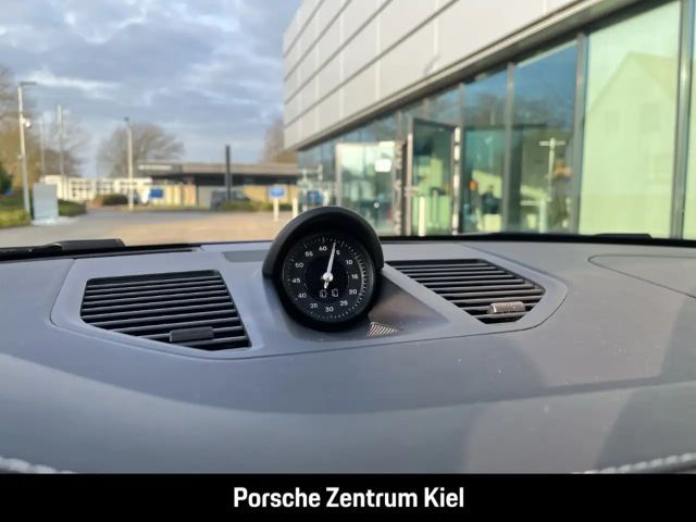 Porsche 992 4S Carrera Coupé
