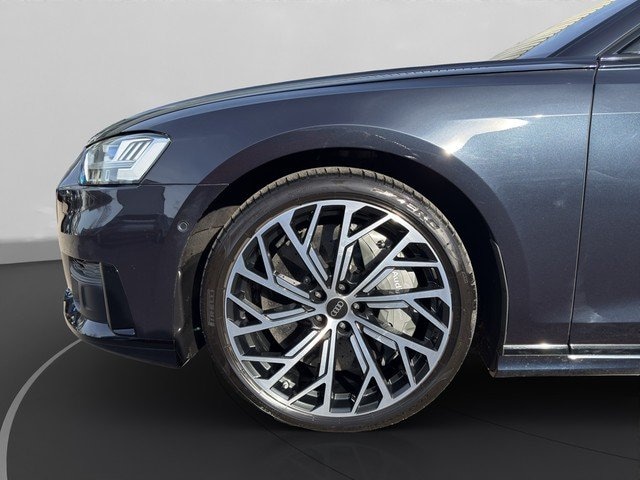 Audi S8 Quattro