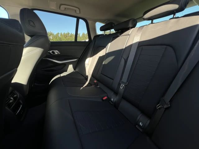 BMW 320 320i Sport Line Touring