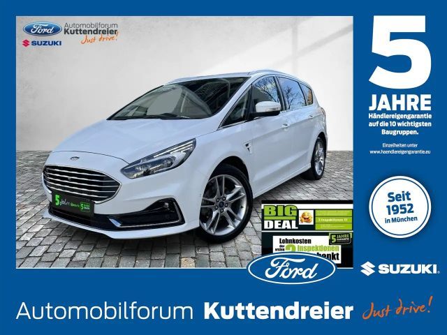 Ford S-Max Titanium