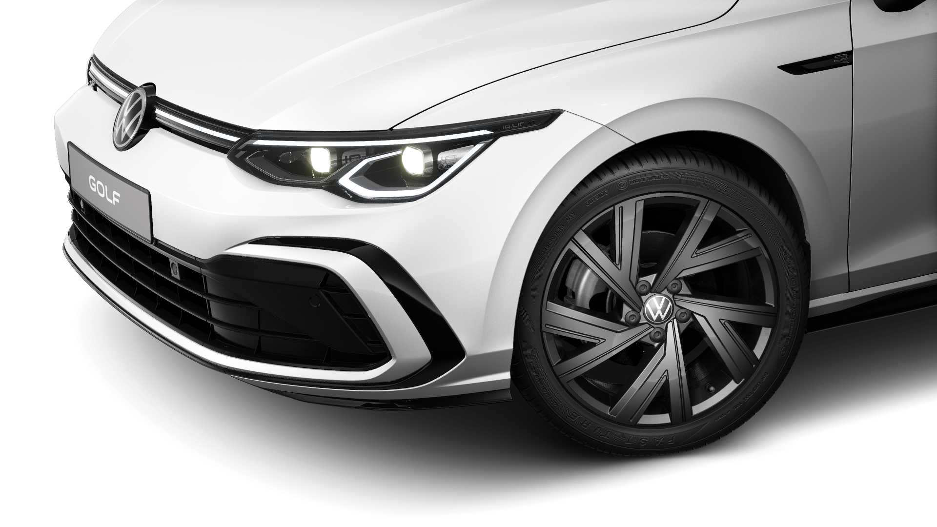 Volkswagen Golf 1.5 eTSI DSG R-Line