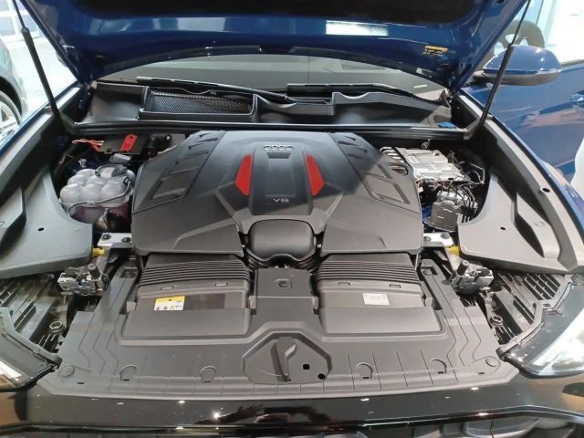 Audi SQ8 SUV TFSI 373(507) kW(PS) tiptro nic