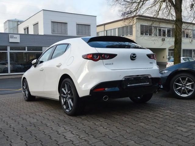 Mazda 3 Benzin 140PS 6GS Centre-Line Navi PDC SHZ