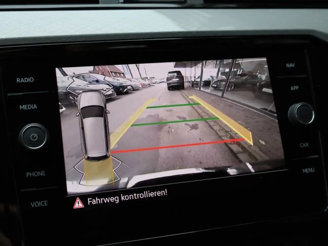 Volkswagen Passat GTE Variant