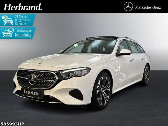 Mercedes-Benz E 220 AVANTGARDE E 220 d Estate