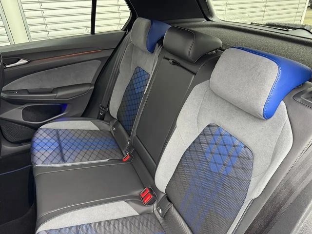 Volkswagen Golf 2.0 TSI Golf VIII Style