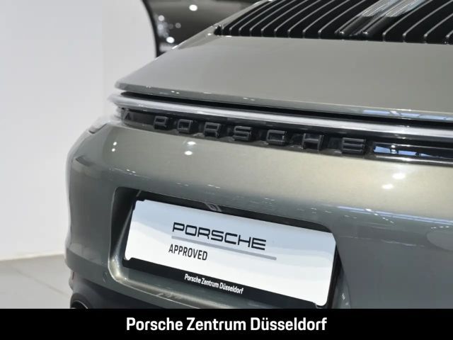 Porsche 992 4 Coupé GTS Targa