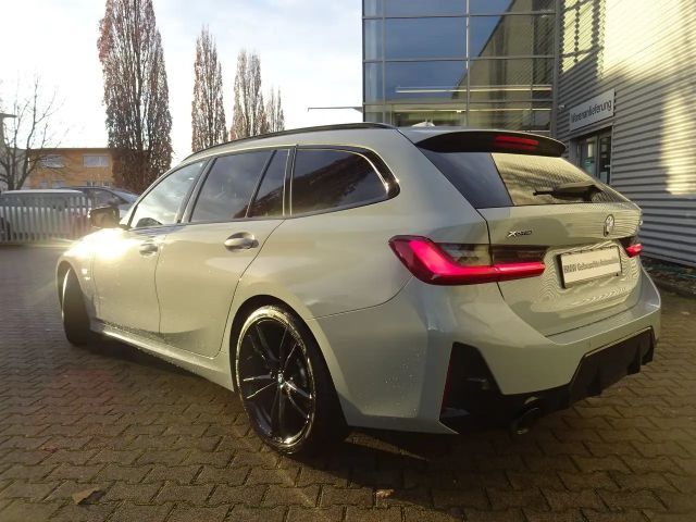 BMW 330 330e M-Sport Touring xDrive