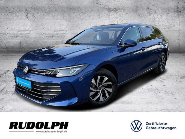 Volkswagen Passat 1.5 eTSI Business DSG