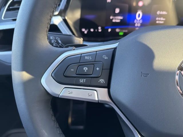 Volkswagen Touran 1.5 TSI DSG