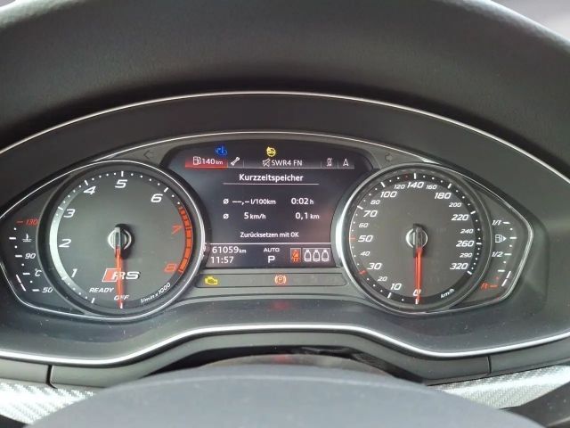 Audi RS4 Avant Quattro