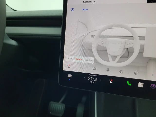 Tesla Model Y AWD Long Range