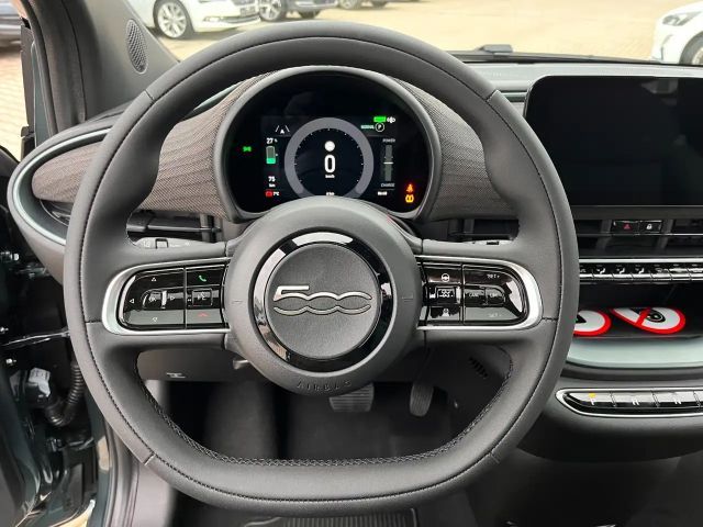 Fiat 500e Elektro Giorgio Armani Collector's Edition