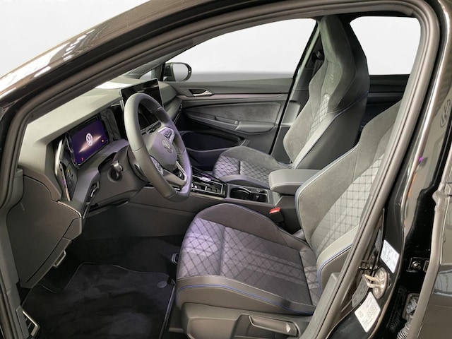 Volkswagen Golf DSG R-Line