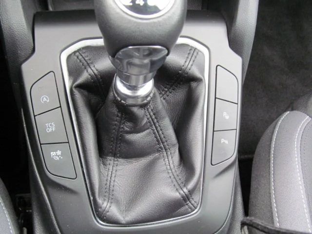 Ford Focus Cool & Connect