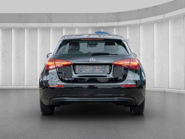 Mercedes-Benz A 180 Hatchback