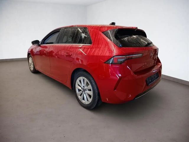 Opel Astra 1.2 Turbo Elegance