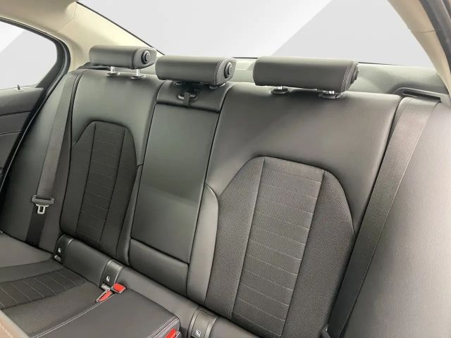 BMW 330 330d Sedan xDrive