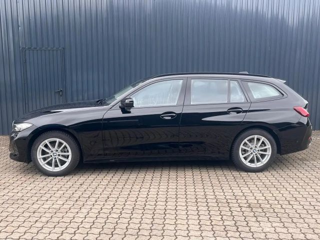 BMW 318 318i Touring