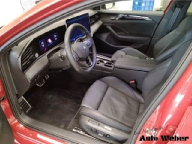 Volkswagen Passat R-Line eHybrid