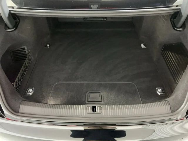 Audi A8 60 TFSI Hybride Quattro