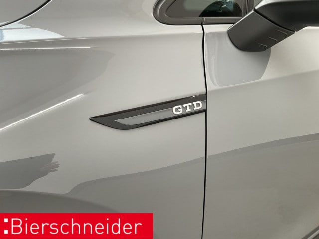 Volkswagen Golf 2.0 TDI GTD