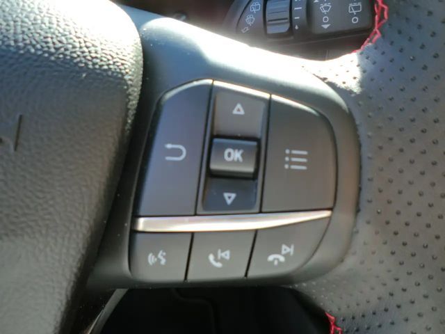 Ford Focus EcoBoost ST Line