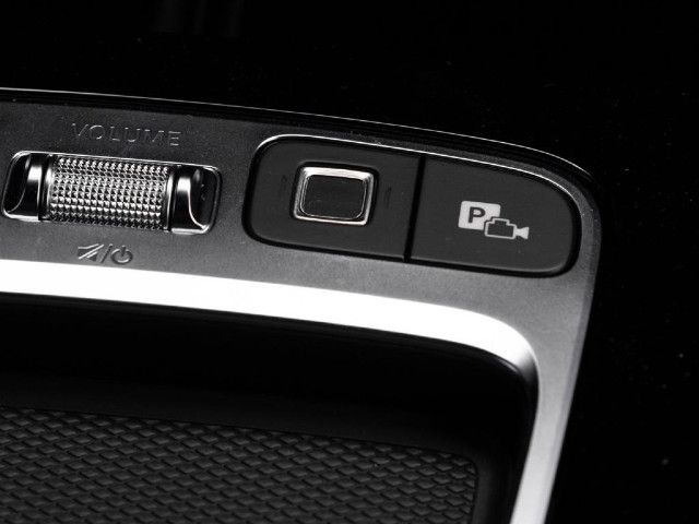 Mercedes-Benz GLB 200 GLB 200 d