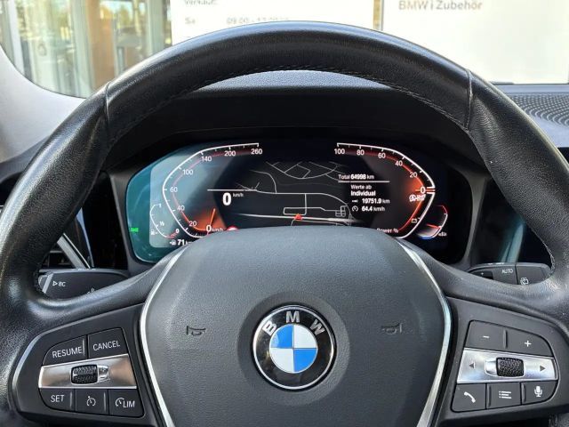 BMW 330 330i Touring xDrive