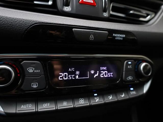 Hyundai i30 Hybrid Trend