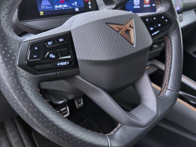 Cupra Born Born PDC SITZHZG LED KLIMA LM19 DAB+