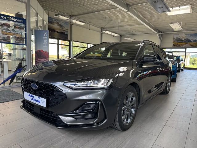 Ford Focus ST Line Wagon