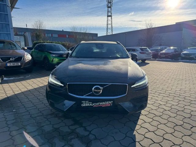 Volvo V60 Core