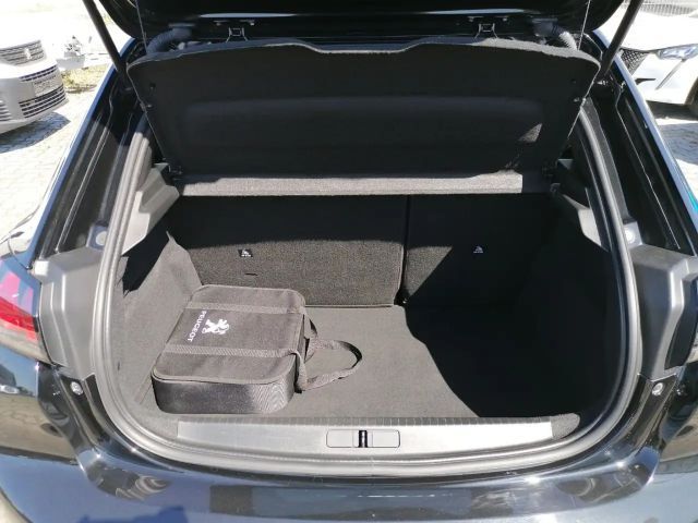 Peugeot E-208 Active Pack