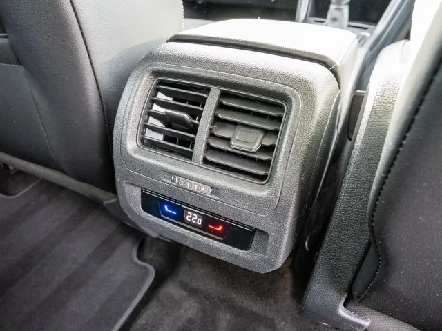 Volkswagen Touran 1.5 TSI DSG