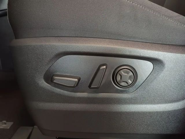 Hyundai Staria Trend