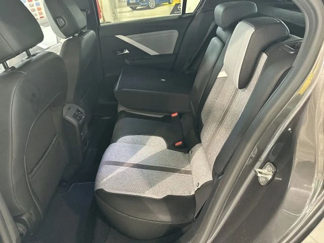 Opel Astra 1.2 Turbo Elegance Turbo