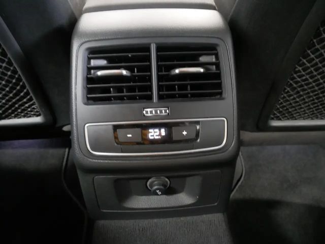 Audi A4 40 TDI Quattro Sedan