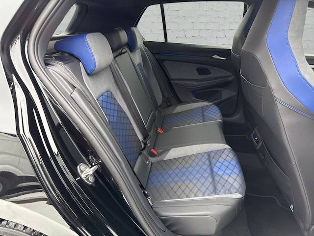 Volkswagen Golf 2.0 TSI 4Motion Golf VIII